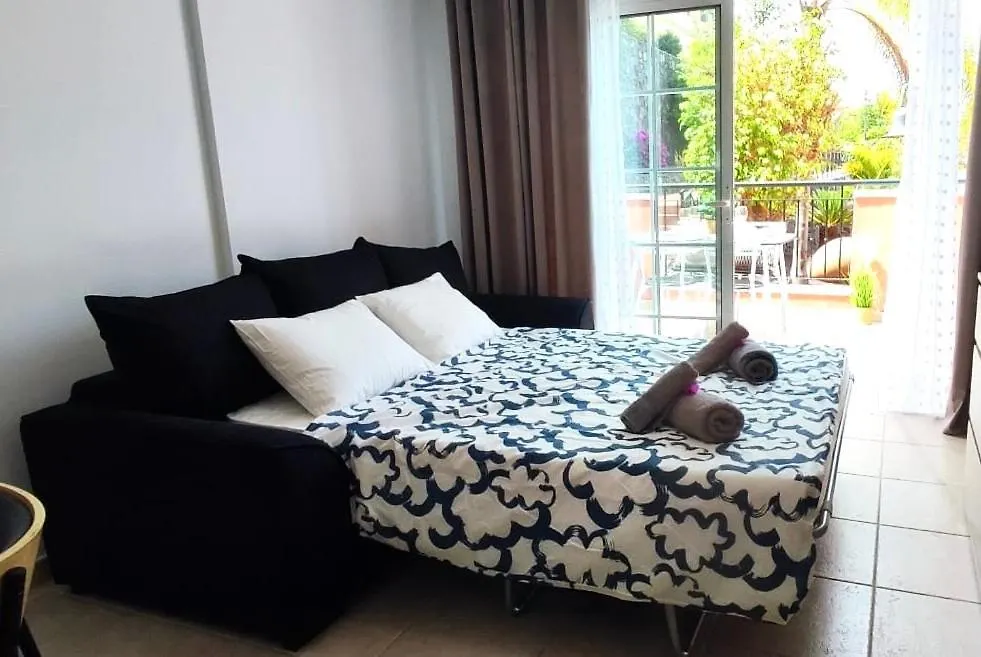 Granada Sunrise Apartment Los Cristianos